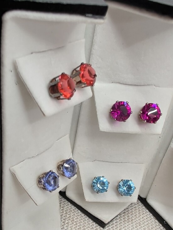 Swarovski Jewelry - Vintage Swarovski Crystallized 6 Pair Multicolor Crystal Stud Earring Set